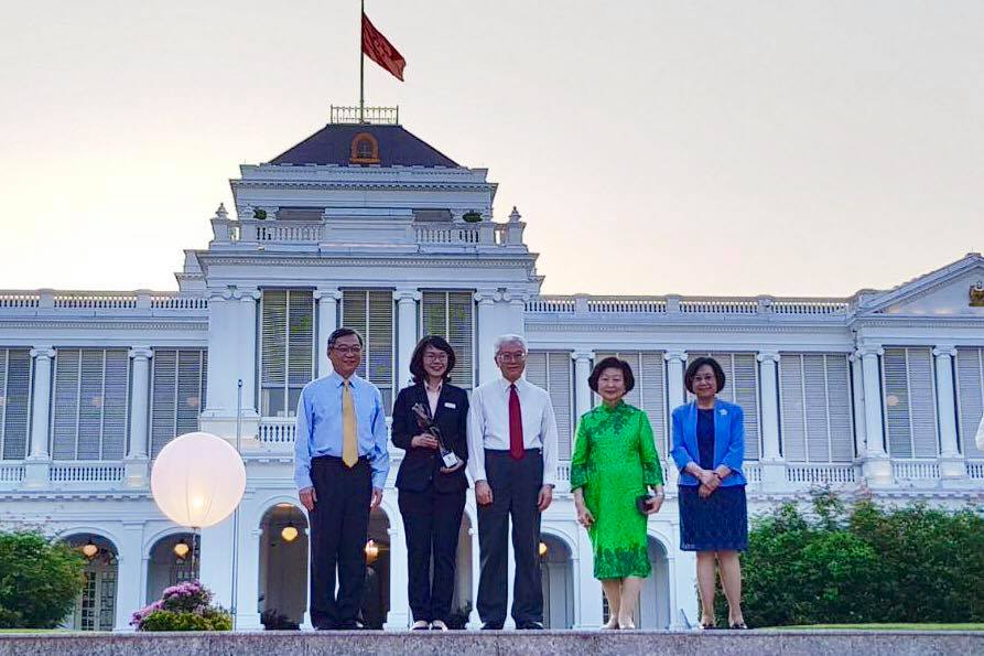 2017_yee mei_president award